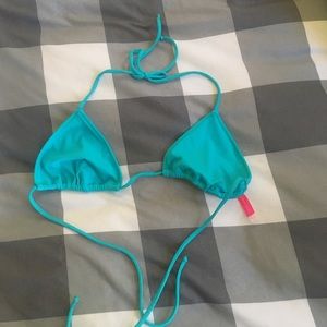 Victoria’s Secret classic triangle top